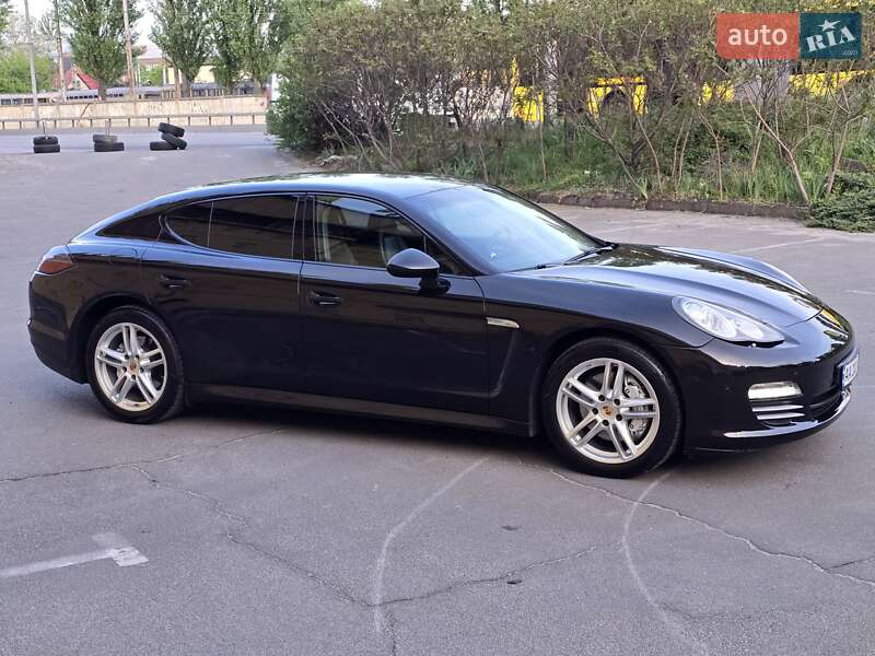 Porsche Panamera 2011 Porsche Panamera 2011