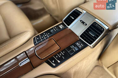 Фастбек Porsche Panamera 2010 в 