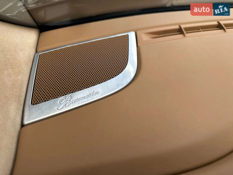 Фастбек Porsche Panamera 2010 в Києві