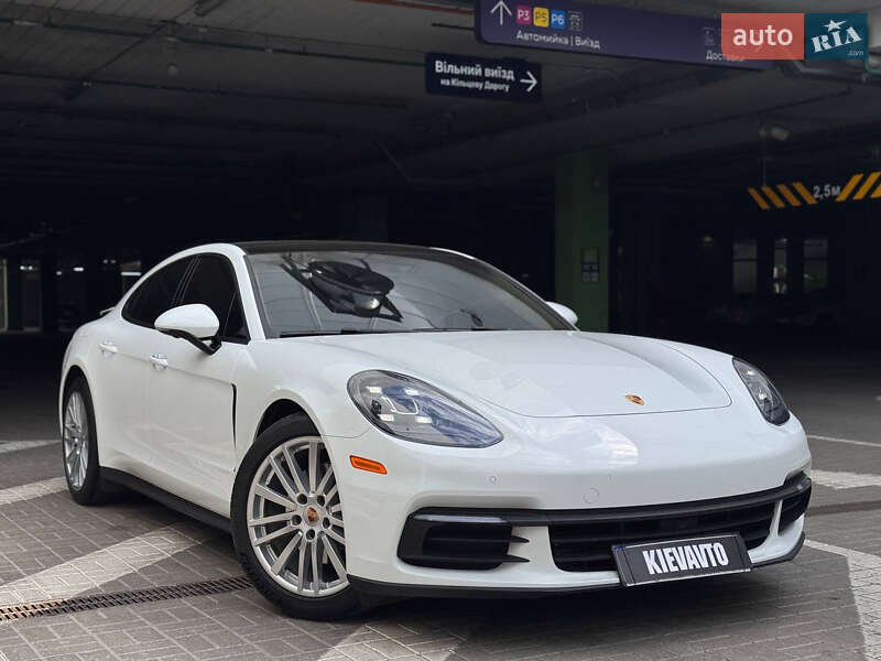 Фастбэк Porsche Panamera 2019 в Киеве фото 5 Фастбэк Porsche Panamera 2019 в Киеве