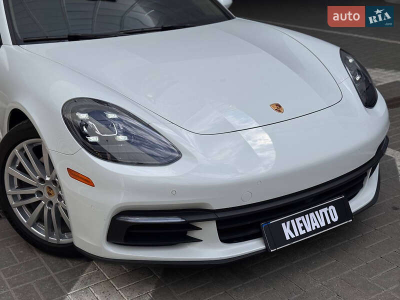 Фастбэк Porsche Panamera 2019 в Киеве фото 15 Фастбэк Porsche Panamera 2019 в Киеве