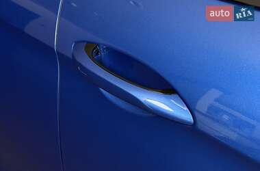 Фастбэк Porsche Panamera 2018 в 