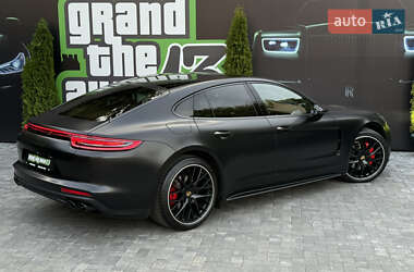 Фастбэк Porsche Panamera 2020 в 