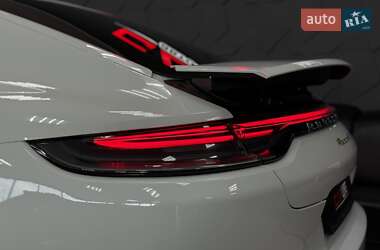 Фастбэк Porsche Panamera 2020 в 