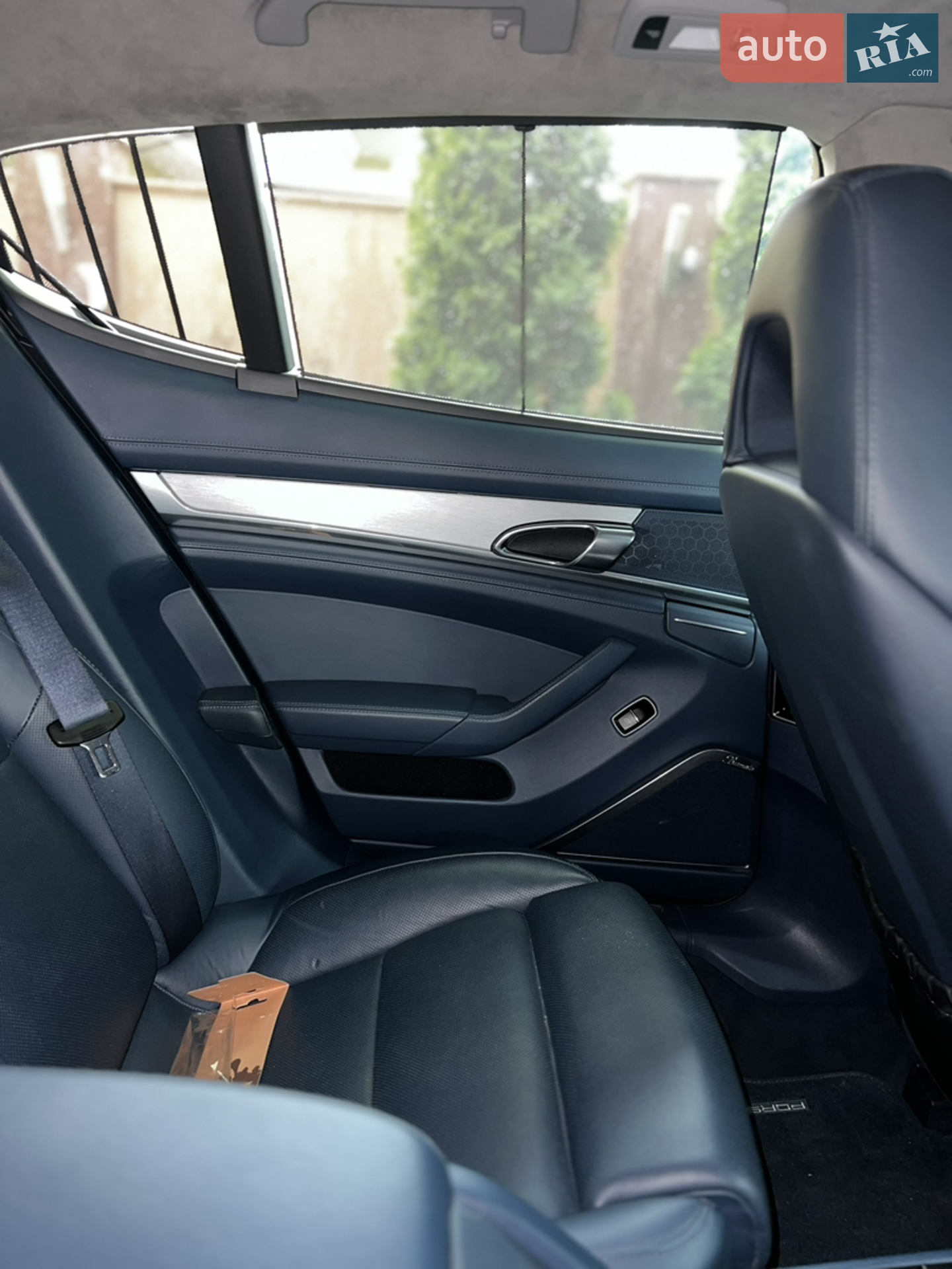 2011 Porsche Panamera - мініатюра 12