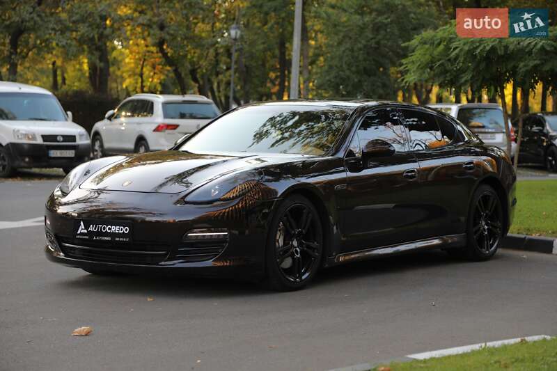 Porsche Panamera 2011