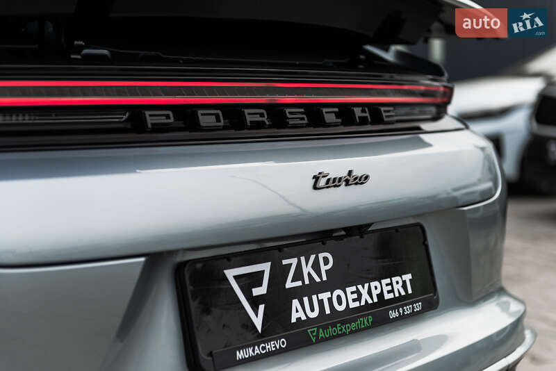Фастбэк Porsche Panamera 2024 в Мукачево