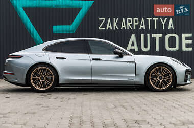 Фастбэк Porsche Panamera 2024 в 