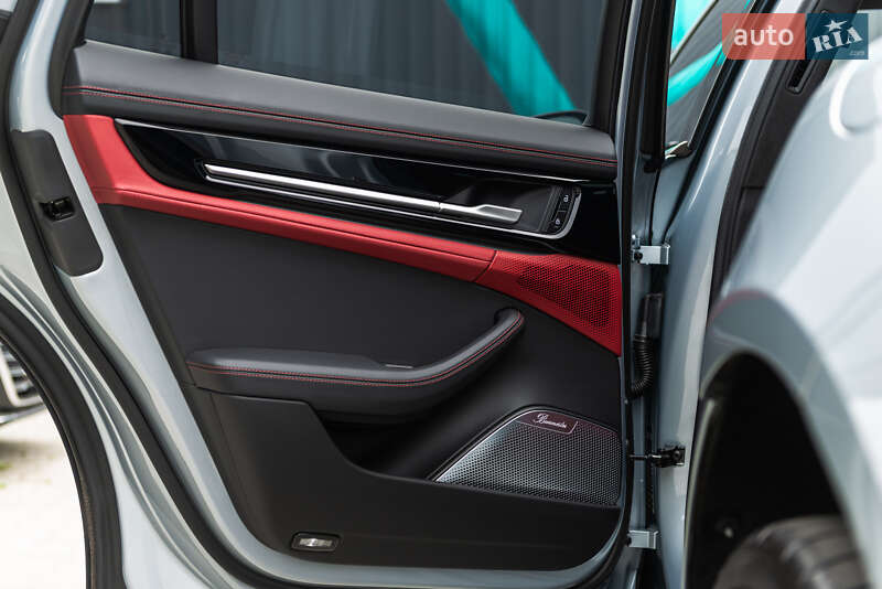 Фастбэк Porsche Panamera 2024 в Мукачево