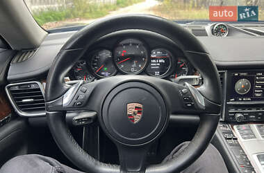 Фастбэк Porsche Panamera 2013 в Киеве