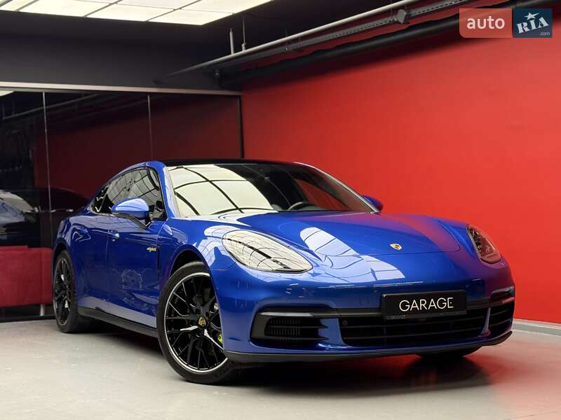 Porsche Panamera 2018