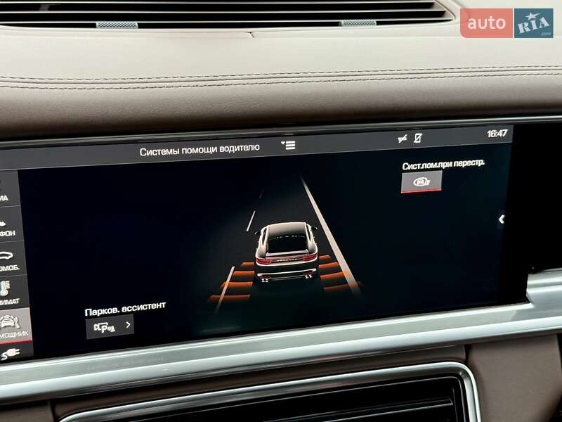 Фастбэк Porsche Panamera 2017 в Киеве фото 78 Фастбэк Porsche Panamera 2017 в Киеве