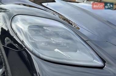 Фастбэк Porsche Panamera 2024 в 