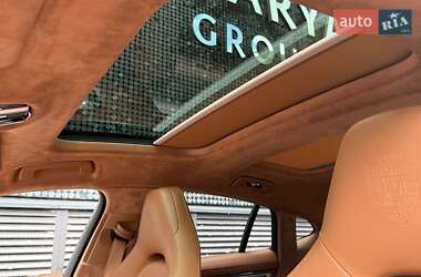 Фастбэк Porsche Panamera 2023 в 