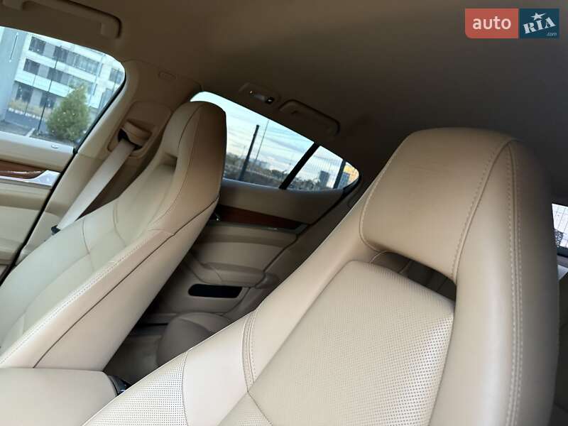 Фастбэк Porsche Panamera 2013 в Киеве