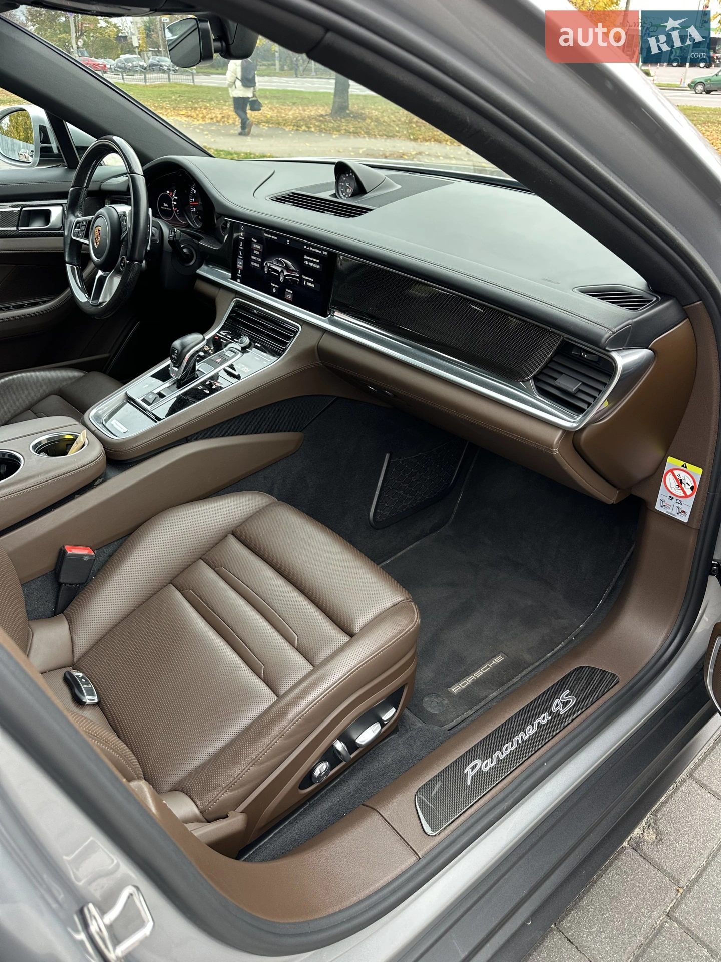2018 Porsche Panamera - мініатюра 31