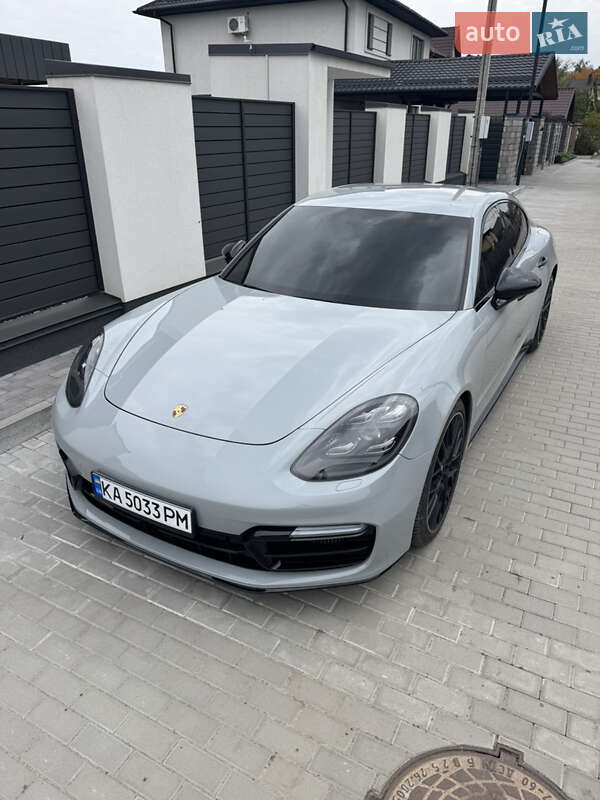 Porsche Panamera 2017