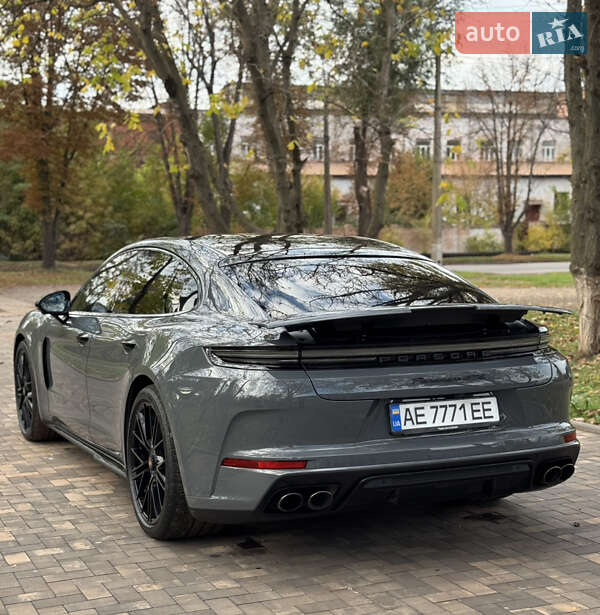 Фастбек Porsche Panamera 2025 в Кривому Розі фото 9 Фастбек Porsche Panamera 2025 в Кривому Розі