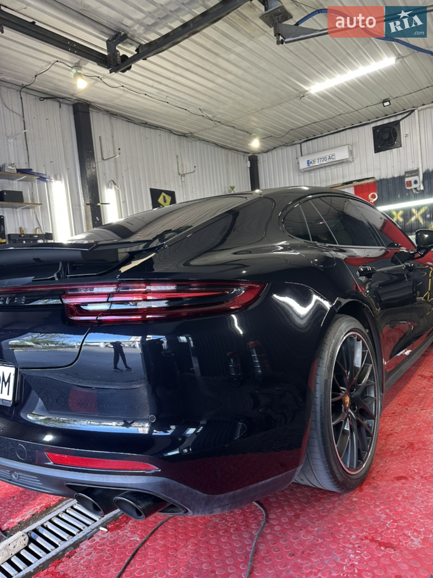 2018 Porsche Panamera - мініатюра 20