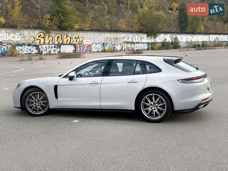 Универсал Porsche Panamera 2020 в Киеве