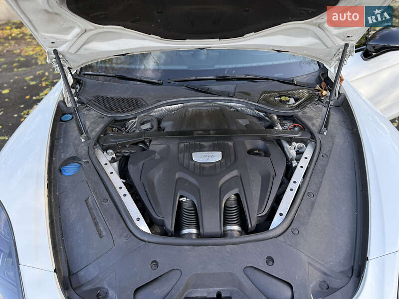 Універсал Porsche Panamera 2018 в Києві фото 33 Універсал Porsche Panamera 2018 в Києві