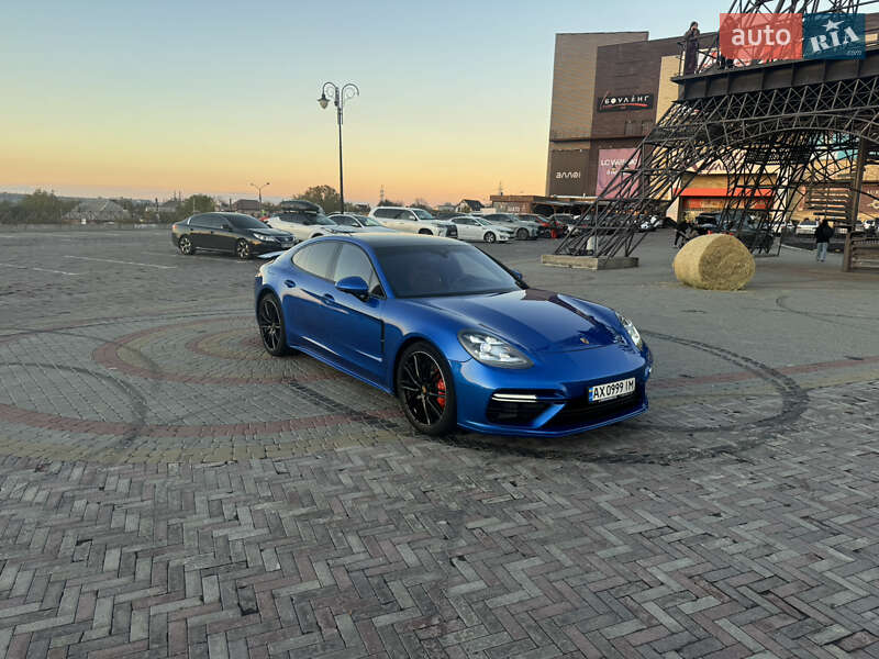 Porsche Panamera 2017