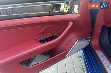 Фастбэк Porsche Panamera 2017 в Киеве