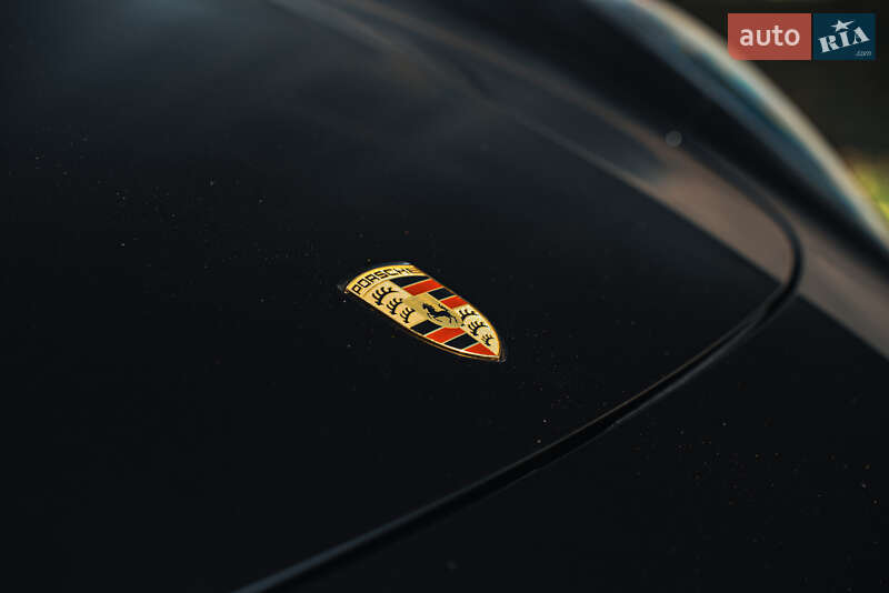 Фастбэк Porsche Panamera 2020 в Киеве