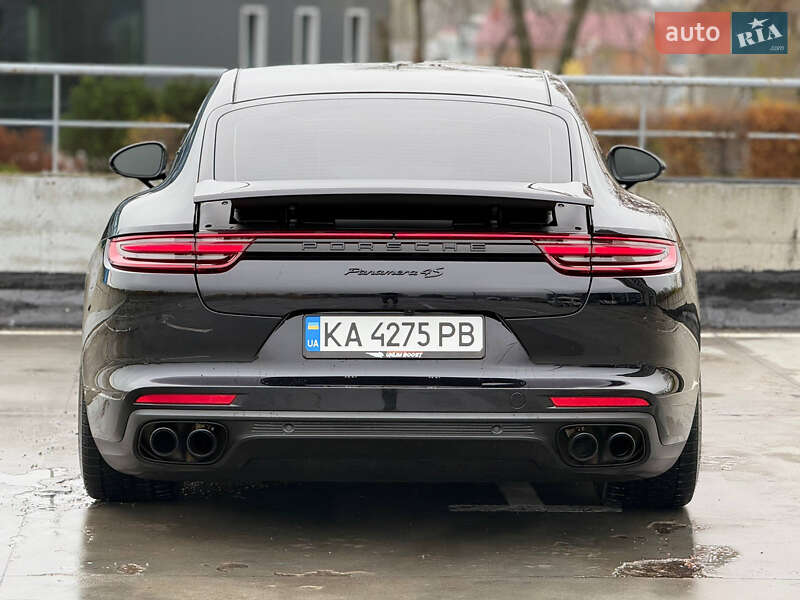 Фастбек Porsche Panamera 2016 в Києві фото 5 Фастбек Porsche Panamera 2016 в Києві