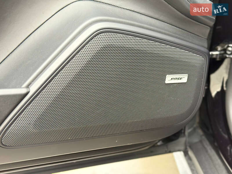 Фастбек Porsche Panamera 2016 в Києві фото 13 Фастбек Porsche Panamera 2016 в Києві