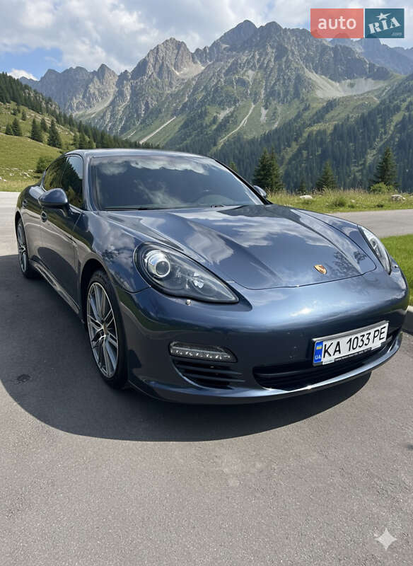 Фастбэк Porsche Panamera 2012 в Киеве фото 17 Фастбэк Porsche Panamera 2012 в Киеве