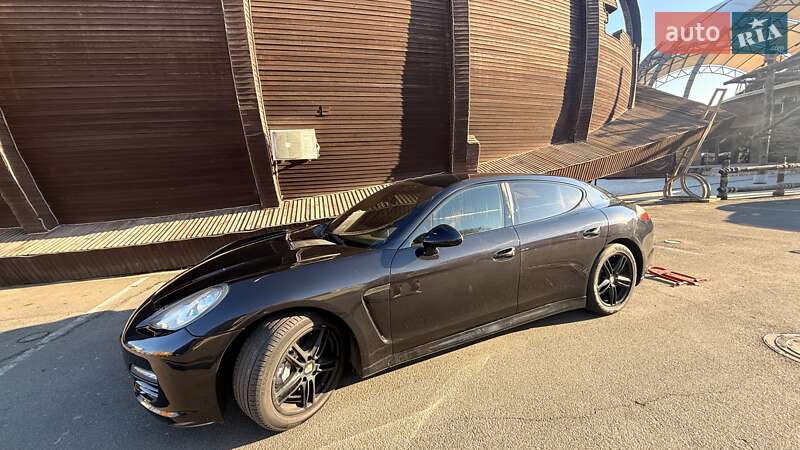 Porsche Panamera 2010 Porsche Panamera 2010