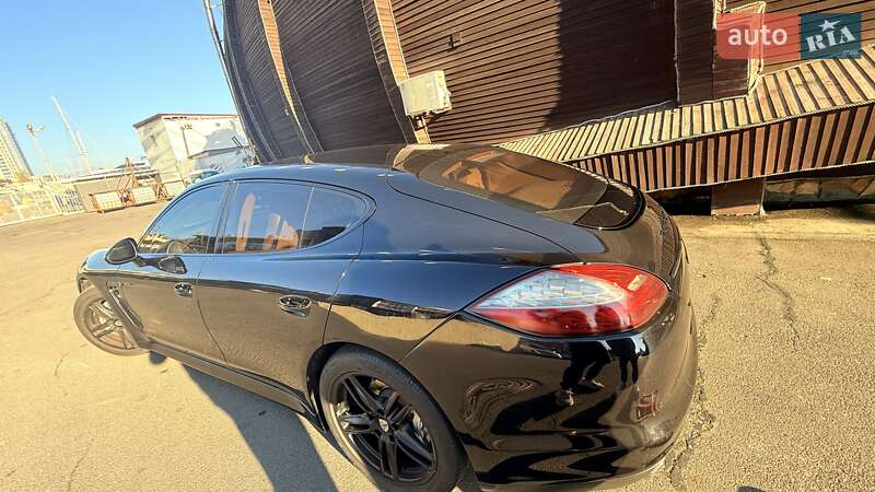 Фастбек Porsche Panamera 2010 в Одесі фото 9 Фастбек Porsche Panamera 2010 в Одесі