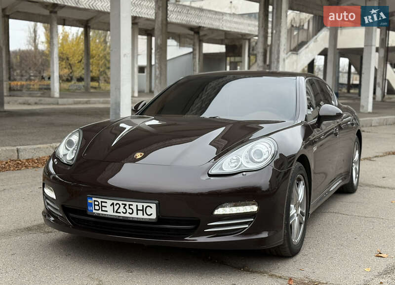 Фастбэк Porsche Panamera 2012 в Черкассах фото 3 Фастбэк Porsche Panamera 2012 в Черкассах