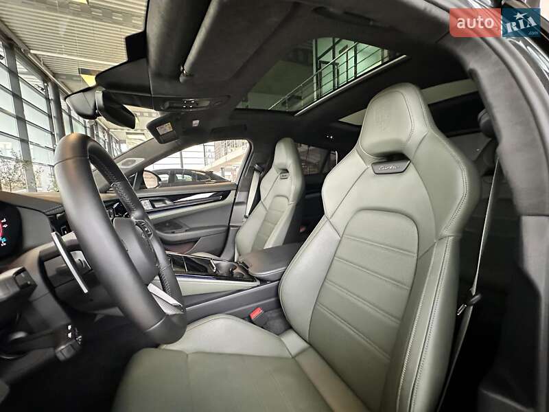 Фастбэк Porsche Panamera 2024 в Ужгороде фото 15 Фастбэк Porsche Panamera 2024 в Ужгороде