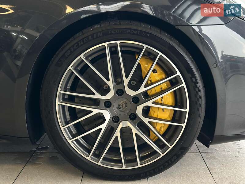 Фастбэк Porsche Panamera 2024 в Ужгороде фото 21 Фастбэк Porsche Panamera 2024 в Ужгороде