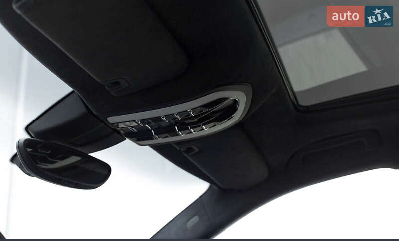 Фастбек Porsche Panamera 2013 в Києві фото 3 Фастбек Porsche Panamera 2013 в Києві