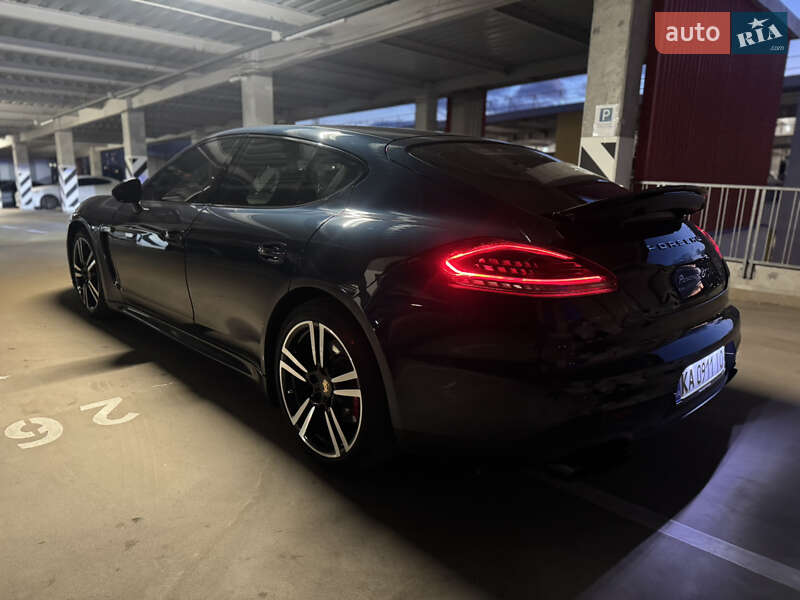 Фастбек Porsche Panamera 2013 в Києві фото 13 Фастбек Porsche Panamera 2013 в Києві