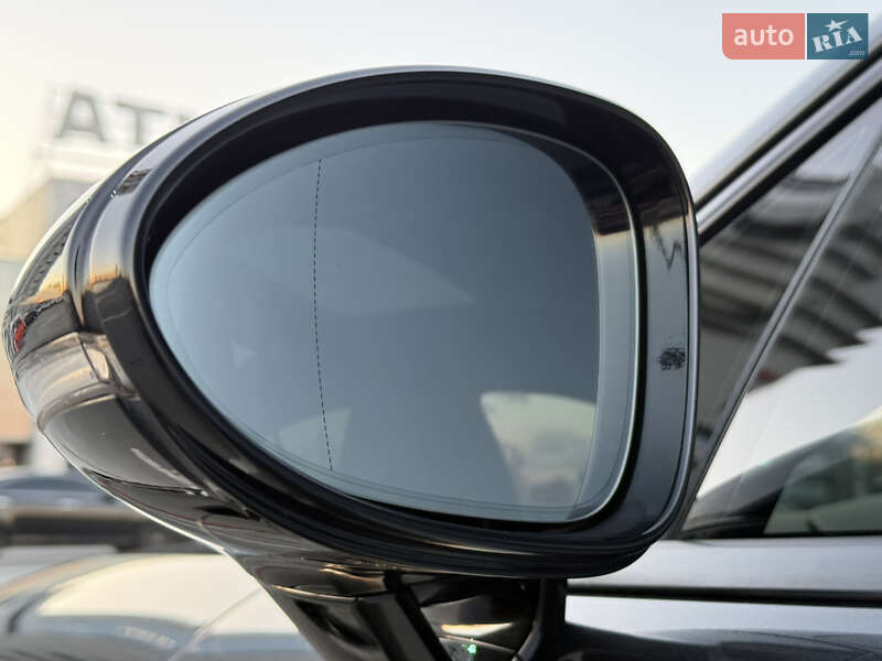 Фастбек Porsche Panamera 2018 в Києві