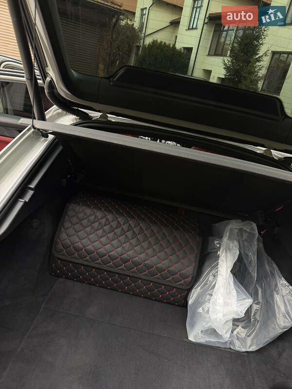 Фастбек Porsche Panamera 2017 в Одесі фото 32 Фастбек Porsche Panamera 2017 в Одесі