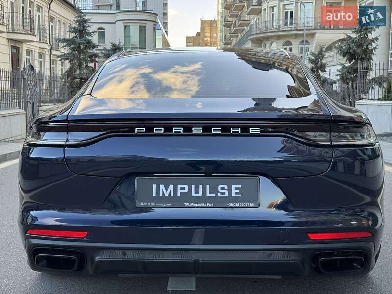 Фастбек Porsche Panamera 2020 в Києві