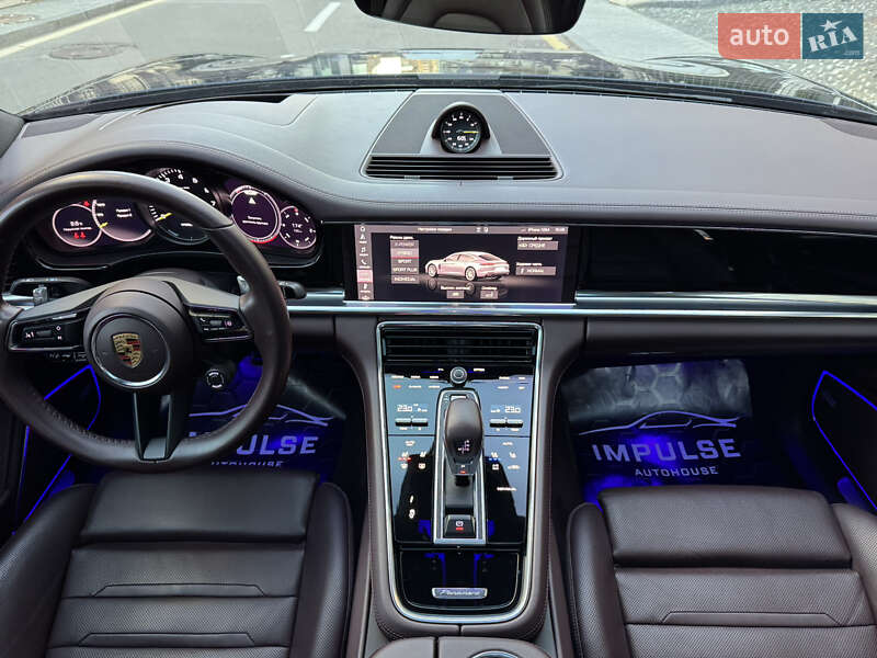 Фастбек Porsche Panamera 2020 в Києві