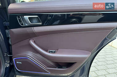 Фастбек Porsche Panamera 2020 в Києві