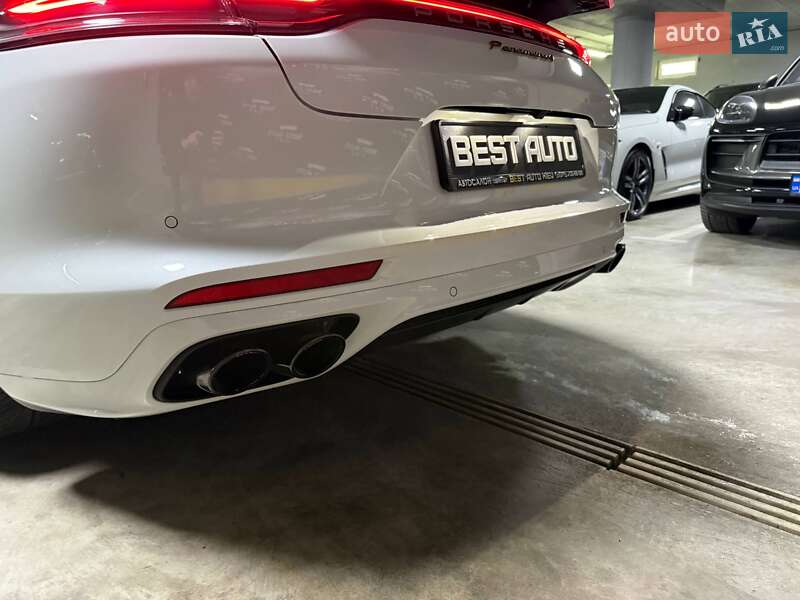 Фастбэк Porsche Panamera 2023 в Киеве фото 36 Фастбэк Porsche Panamera 2023 в Киеве