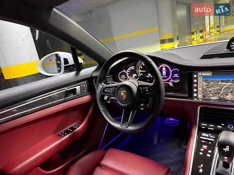 Фастбэк Porsche Panamera 2023 в Киеве фото 108 Фастбэк Porsche Panamera 2023 в Киеве