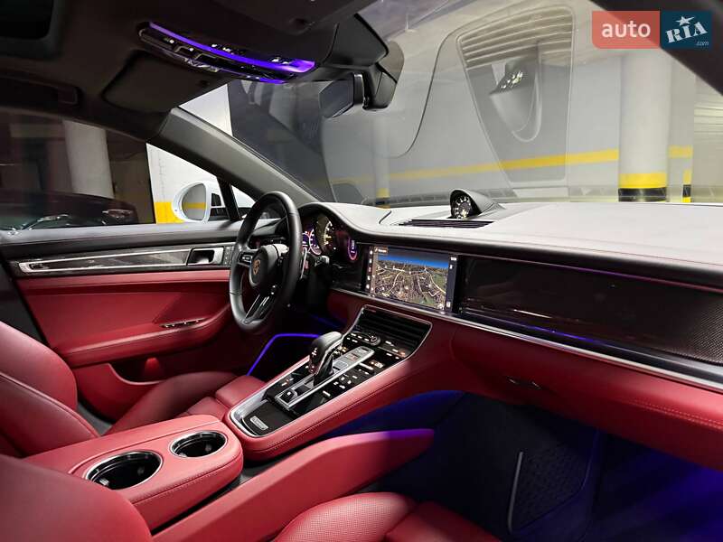 Фастбэк Porsche Panamera 2023 в Киеве фото 110 Фастбэк Porsche Panamera 2023 в Киеве