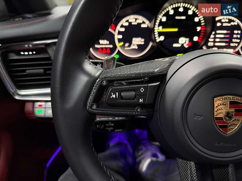 Фастбэк Porsche Panamera 2023 в Киеве фото 89 Фастбэк Porsche Panamera 2023 в Киеве