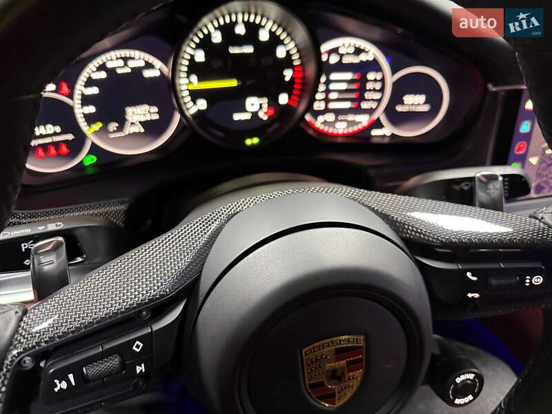 Фастбэк Porsche Panamera 2023 в Киеве фото 90 Фастбэк Porsche Panamera 2023 в Киеве