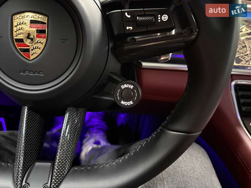 Фастбэк Porsche Panamera 2023 в Киеве фото 92 Фастбэк Porsche Panamera 2023 в Киеве