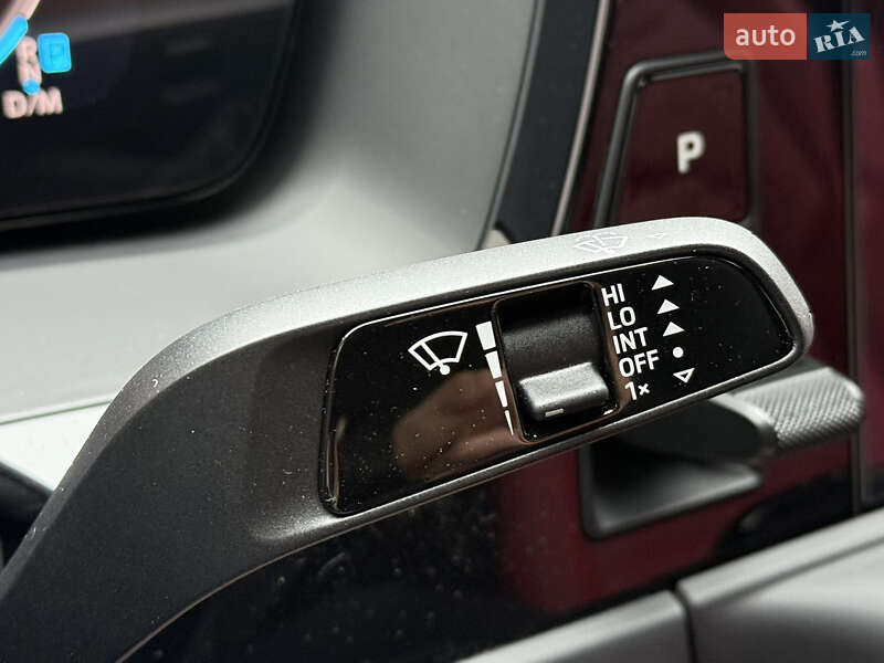 Фастбэк Porsche Panamera 2024 в Киеве